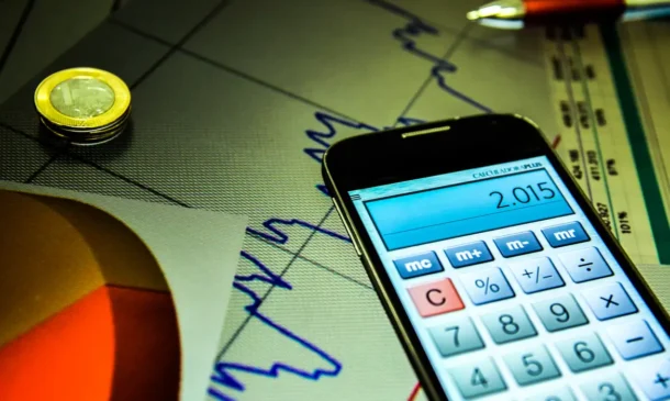 Entenda como as expectativas do mercado financeiro para o Brasil mudaram pela 11ª semana consecutiva em 2025 - Foto: Marcello Casal jr/Agência Brasil