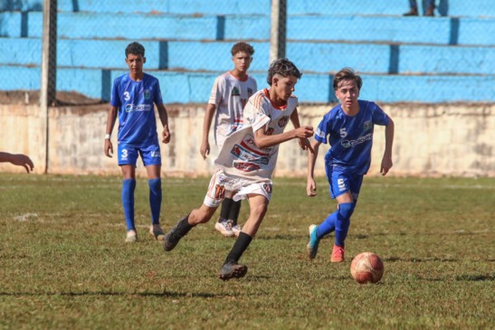A fase macrorregional do Paraná Bom de Bola começa nesta quinta-feira - Foto: SEES-PR