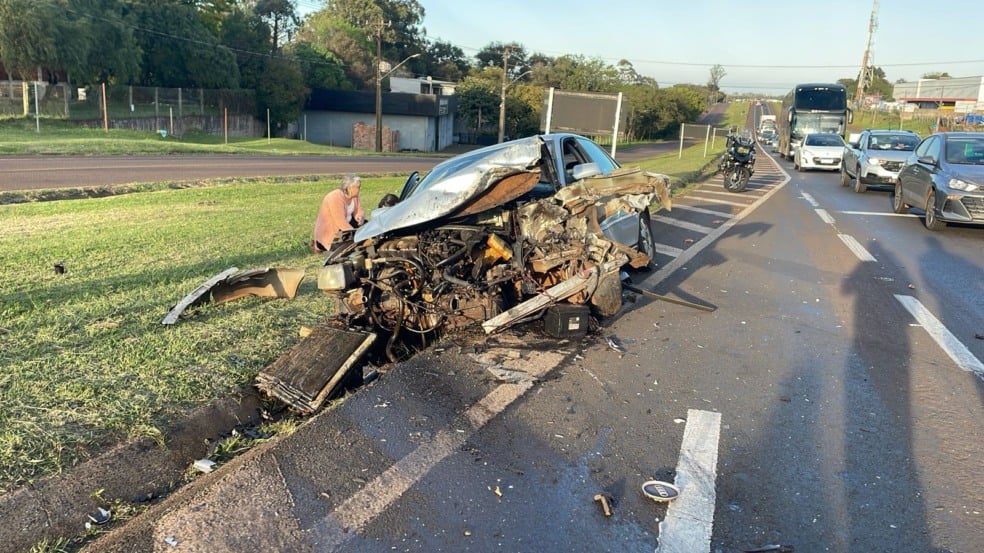 Acidente na BR-277 deixa oito feridos