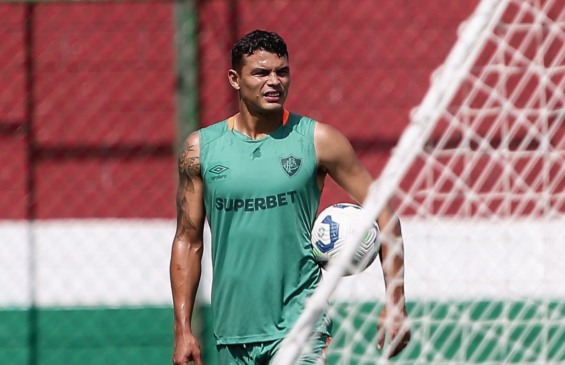Tiago Silva retorna após 20 dias de tratamento. Credito: Lucas Merçon/FFC