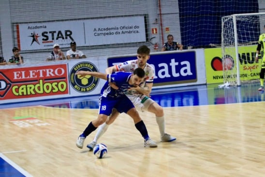 Cascavel Futsal voltará a enfrentar o Ampére. Sábado tem jogo pela LNF. Foto: Celso Dias