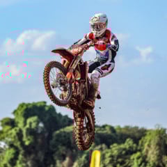 Descubra os automóveis que fazem parte do desafio da equipe Honda Racing no Brasileiro de Motocross 2025 - Foto: Divulgação