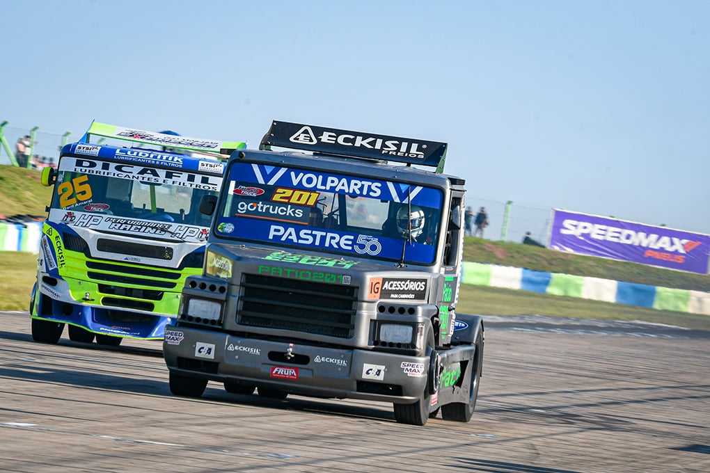 O paranaense Thiago Mânica venceu a categoria F-Truck na Copa SpeedMasx - Foto: Tiago Soares/Divulgação