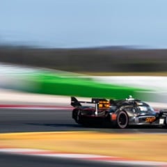 Confira os detalhes do teste do hipercarro GMR-001 da Genesis Magma Racing e as inovações nos automóveis de luxo - Foto: Divulgação