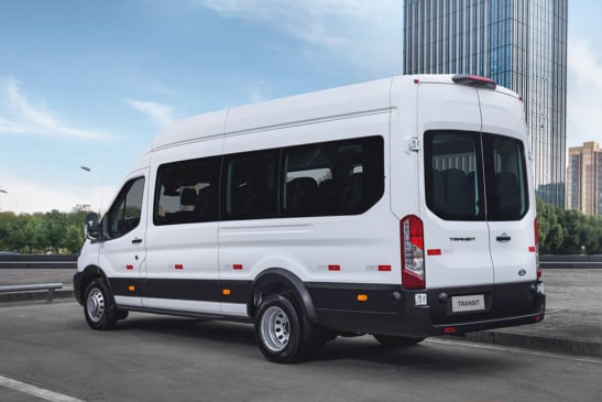 Ford comemora 60 anos da Transit
