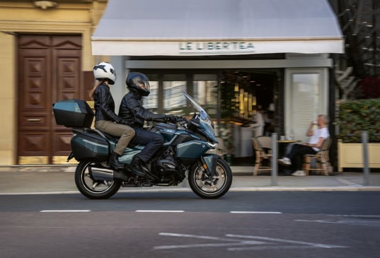 A BMW R 1300 RT será apresentada pela primeira vez ao público no próximo fim de semana em Campos do Jordão (SP) - Foto: Divulgação