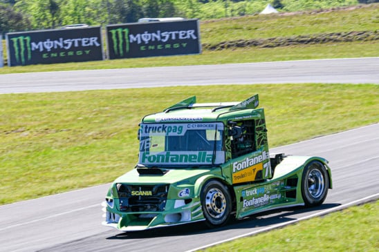 Gaúchos dominam no 1º dia da Fórmula Truck