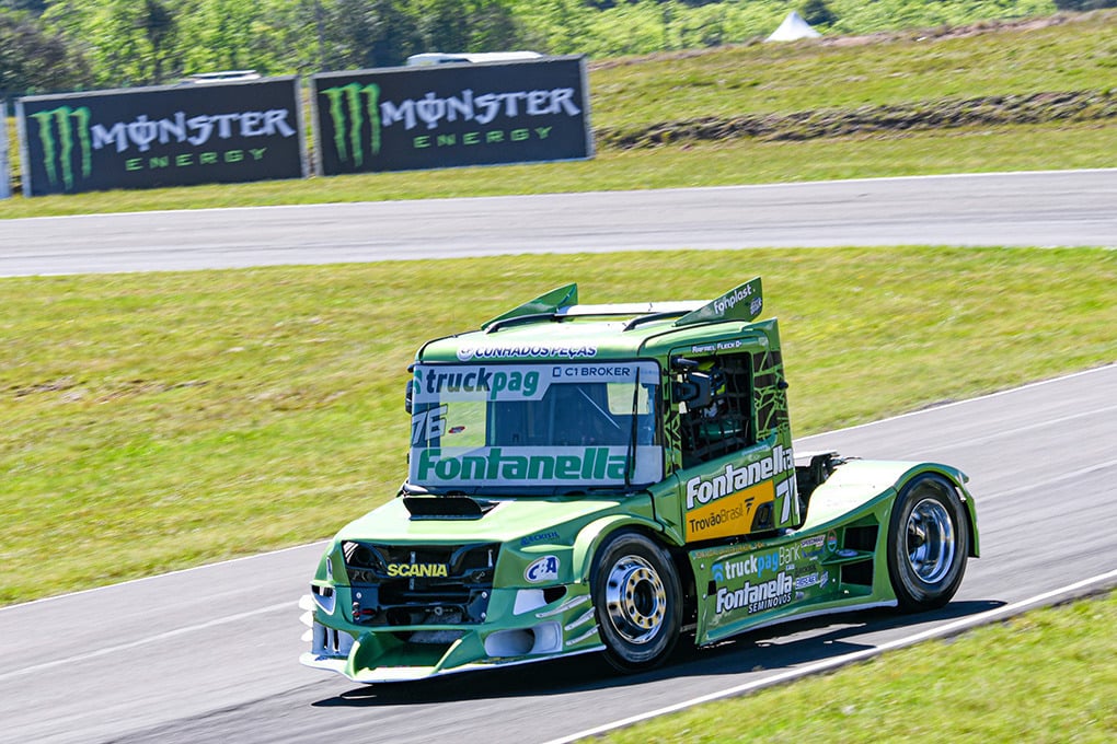 Gaúchos dominam no 1º dia da Fórmula Truck