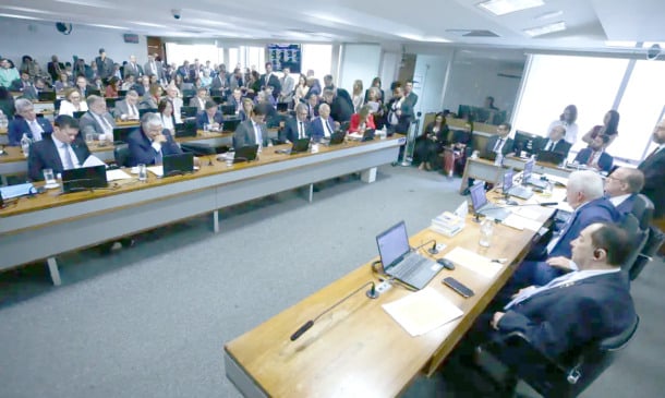 Entenda o que aconteceu com a PEC da Blindagem e as implicações para Brasil, incluindo a rejeição unânime no Senado - Foto: Lula Marques/Agência Brasil
