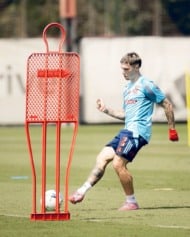 Flamengo enfrenta desfalques importantes na partida contra o Estudiantes - Foto: Adriano Fontes/Flamengo