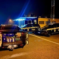 Polícia Rodoviária Federal apreende 413,6 quilos de maconha em Guarapuava após perseguição ao suspeito na BR-277 - Foto: PRF
