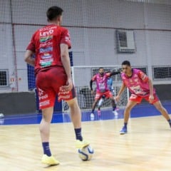 Acompanhe o Cascavel Futsal na Liga Nacional de Futsal. Eles precisam vencer Blumenau para sonhar com o G8 - Foto: Assessoria 