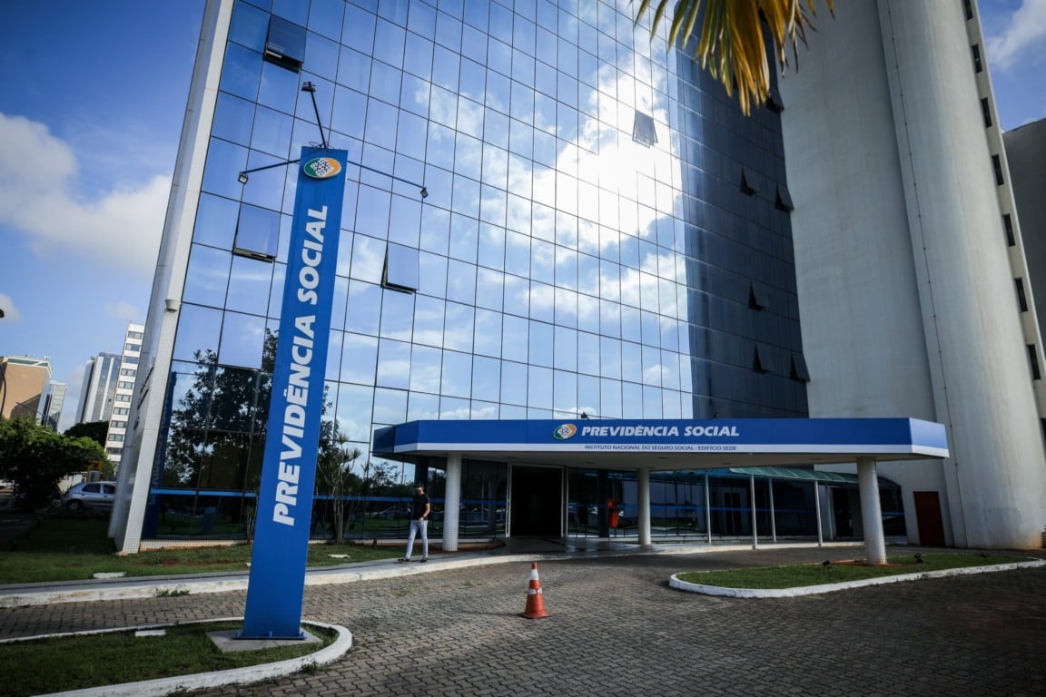 Descubra por que a fila do INSS dobrou desde a promessa do presidente Lula. Números reveladores de problemas no sistema de Previdência - Foto: Agência Brasil 