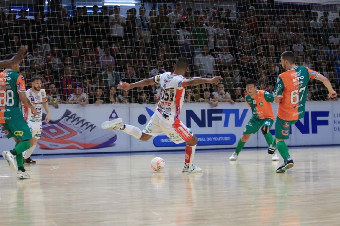 Acompanhe os últimos resultados e as eliminatórias do Futsal na Liga Futsal e descubra quem avança para a próxima fase - Foto: Celso Dias