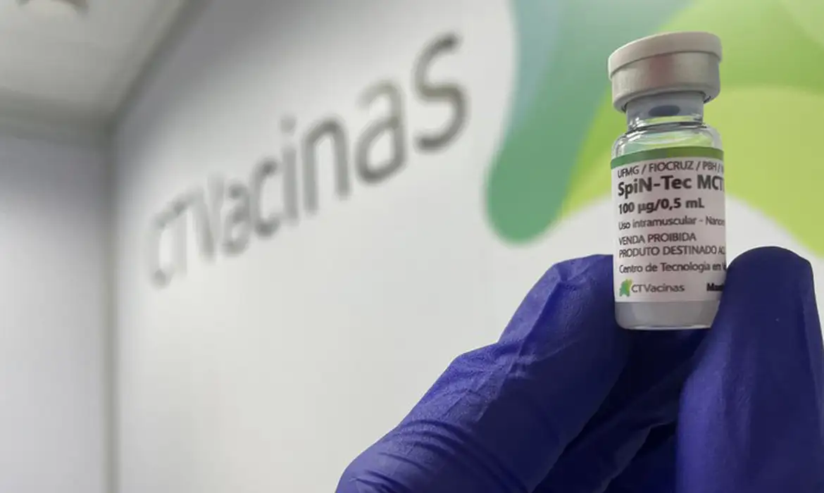 Saiba tudo sobre a vacina SpiN-TEC, a primeira vacina nacional contra a covid-19, que promete segurança e eficácia - Foto: Virgínia Muniz/CTVacinas