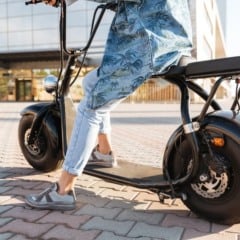 No primeiro trimestre de 2025, o mercado mais que dobrou em relação a 2024, mas especialista alerta: aceleração instantânea, frenagem regenerativa e silêncio exigem adaptação e conscientização dos condutores- Foto: Divulgação

