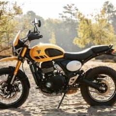 Conheça os novos modelos de carros da Triumph, incluindo a impressionante Scrambler 400 XC e suas opções competitivas - Foto: Divulgação