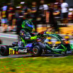 Dudu Pagliaro brilha na 9ª etapa da Copa São Paulo Light de Kart, competindo com consistência apesar de problemas de saúde - Foto: Divulgação