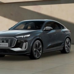 Esportivo 100% elétrico tem autonomia de até 428 quilômetros, conforme dados do Inmetro
Potência combinada de até 517 cavalos permite aceleração e 0 a 100 km/h em 4,3 segundos;
 Cabine futurista traz iluminação inteligente, bancos esportivos e sistema de som 3D - Foto: Divulgação