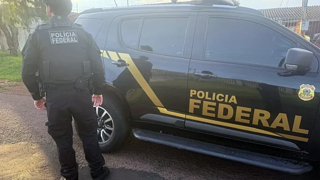 Polícia Federal realiza busca em Cascavel para investigar crimes relacionados a material de abuso sexual infantojuvenil online - Foto: Divulgação/PF