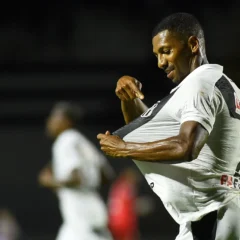 Ponte Preta quebra jejum de 125 anos e conquista título nacional com vitória histórica na Série C do Campeonato Brasileiro - Foto: Marcos Ribolli/PontePress