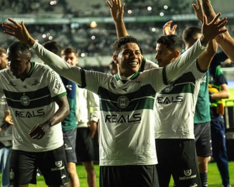 Coritiba enfrenta o CRB na 35ª rodada da Série B. Uma vitória pode garantir o retorno à Série A do Brasileirão - Foto: Assessoria 