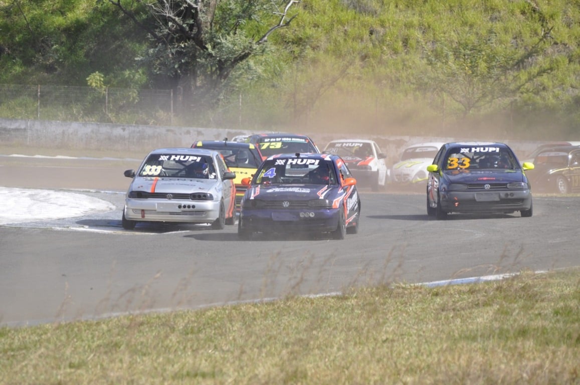 Depois da disputadíssima 3ª etapa em Londrina, o Paranaense de Marcas e Turismo retorna a Cascavel - Foto: Daniel Procópio/Divulgação