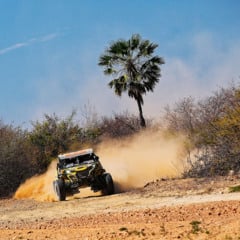 Acompanhe a Família Varela no Campeonato Brasileiro de Rally Raid e descubra o mundo emocionante dos automóveis - Foto: Divulgação

