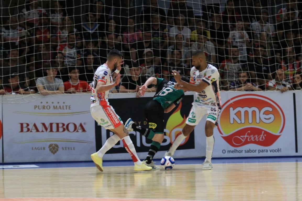 A Serpente Tricolor tem a vantagem de jogar pelo empate para avançar às semifinais, enquanto o Marreco precisa da vitória no tempo normal para força a prorrogação - Foto: Bruno Cargnini