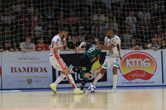 A Serpente Tricolor tem a vantagem de jogar pelo empate para avançar às semifinais, enquanto o Marreco precisa da vitória no tempo normal para força a prorrogação - Foto: Bruno Cargnini