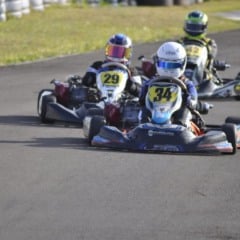 Descubra tudo sobre a 4ª etapa do Campeonato Paranaense Light de Kart e os líderes das principais categorias - Foto: Daniel Procópio/Divulgação