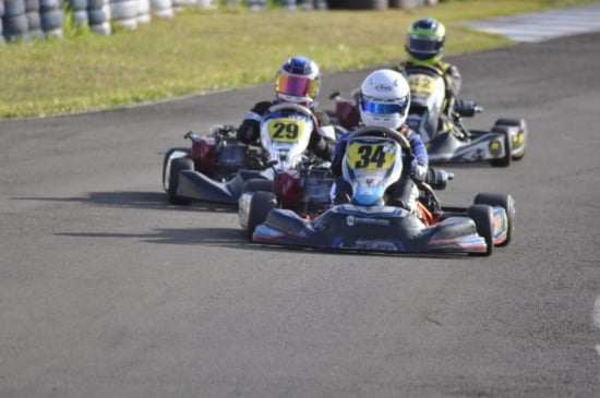 Descubra tudo sobre a 4ª etapa do Campeonato Paranaense Light de Kart e os líderes das principais categorias - Foto: Daniel Procópio/Divulgação