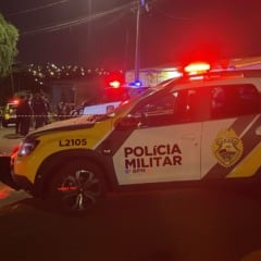 Um jovem de 26 anos foi morto a tiros na noite de ontem (04) - Foto: Luiz Felipe Max