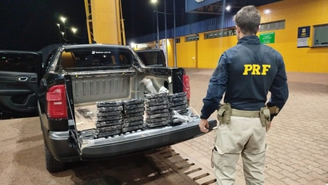 A Polícia Rodoviária Federal fez apreensões de drogas em Cascavel, retirando 178 quilos de entorpecentes das ruas - Foto: PRF