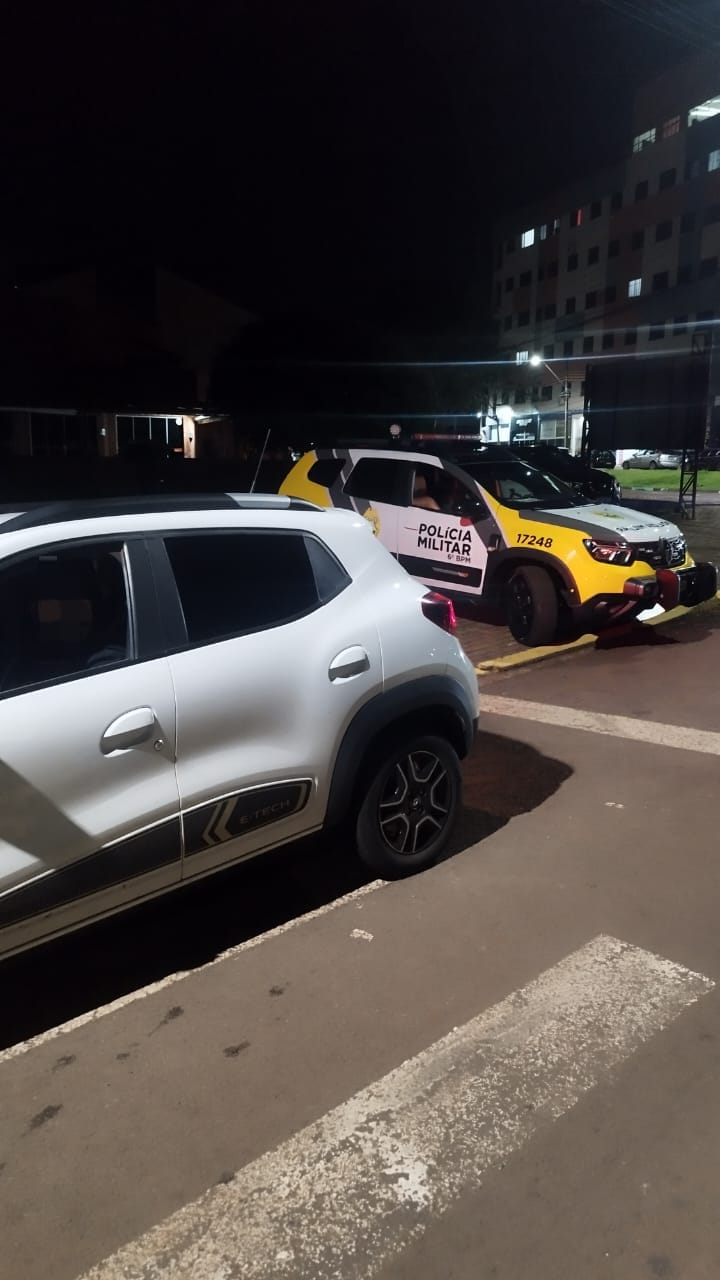 A Polícia Militar em Cascavel realizou uma operação para coibir infrações de trânsito e abordou 12 pessoas e 8 veículos - Foto: Divulgação