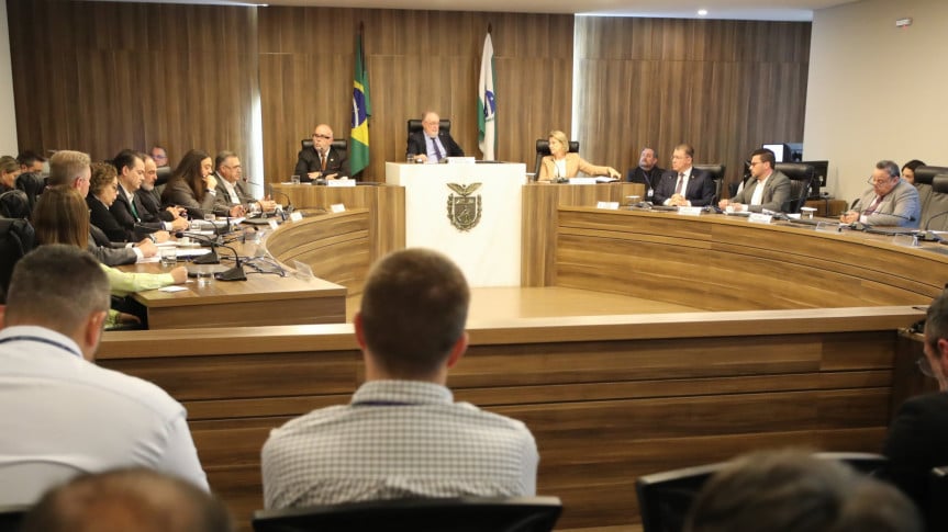 Na manhã desta terça-feira (28), a Assembleia Legislativa do Paraná (Alep) recebeu a apresentação do relatório de atividades da Secretaria Estadual de Saúde (Sesa) - Foto: Valdir Amaral/Alep