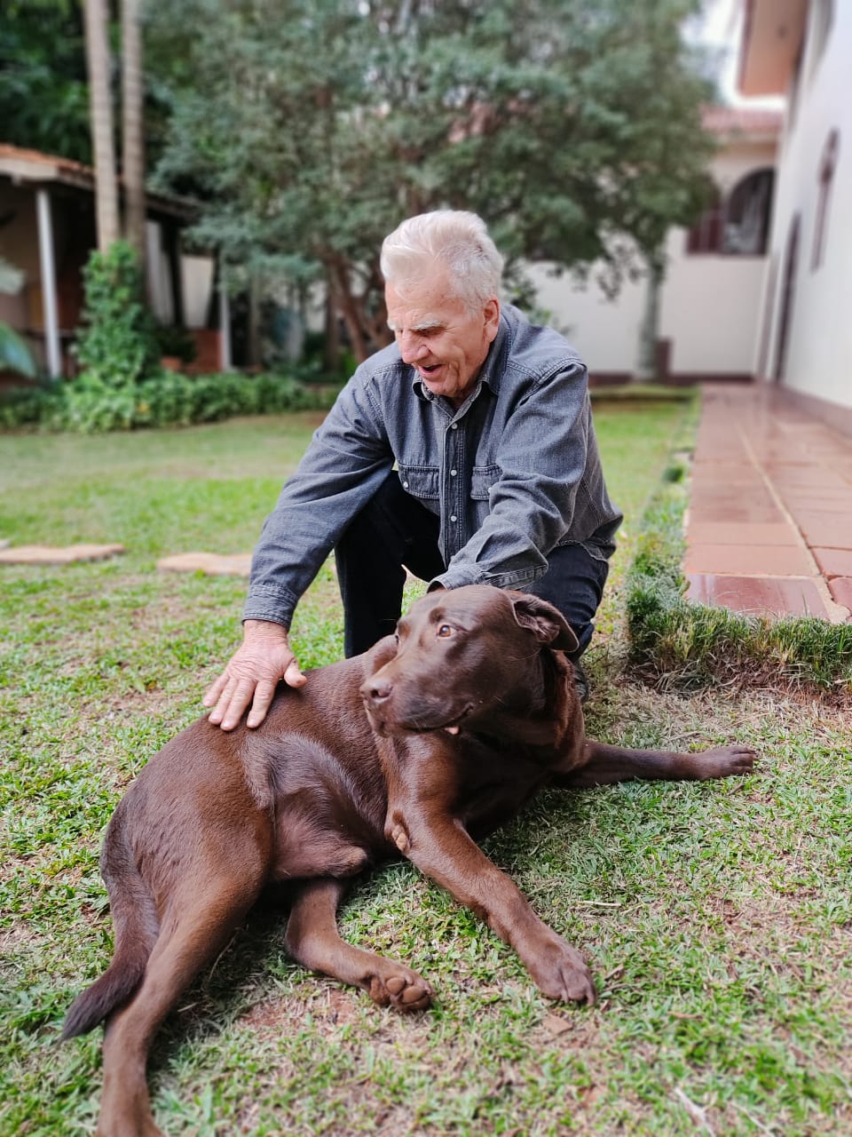 Acidente tira vida do veterinário e agropecuarista Joaquim Felipe Laginski Acidente tira vida do veterinário e agropecuarista Joaquim Felipe Laginski