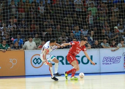 Acompanhe a batalha do Cascavel Futsal em busca das semifinais da Liga Nacional de Futsal neste sábado às 17h30 - Foto: Celso Dias