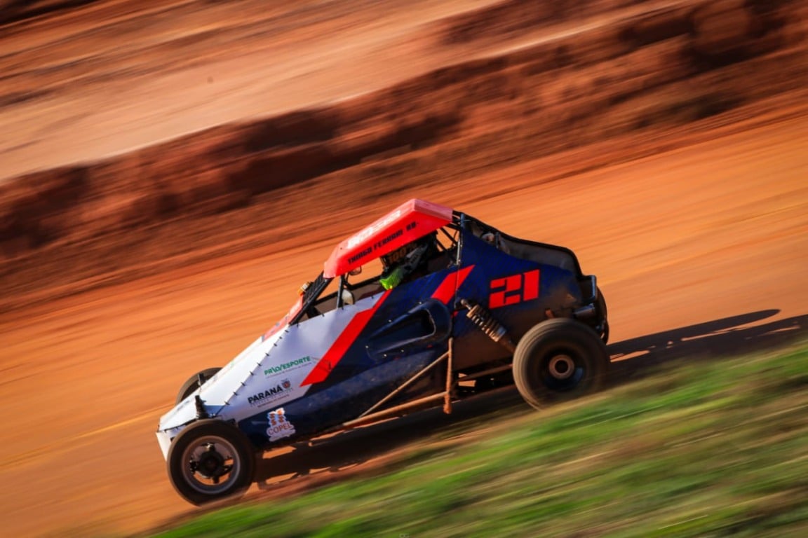 Thiago Ferrari representará Toledo no Campeonato Brasileiro de Kartcross - Foto: Divulgação Thiago Ferrari representará Toledo no Campeonato Brasileiro de Kartcross - Foto: Divulgação