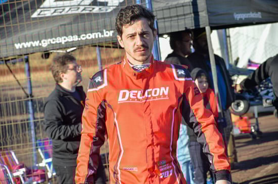 Luciano Conceição realiza o sonho de disputar pela primeira vez o Campeonato Brasileiro de Kart - Foto: Tiago Guedes