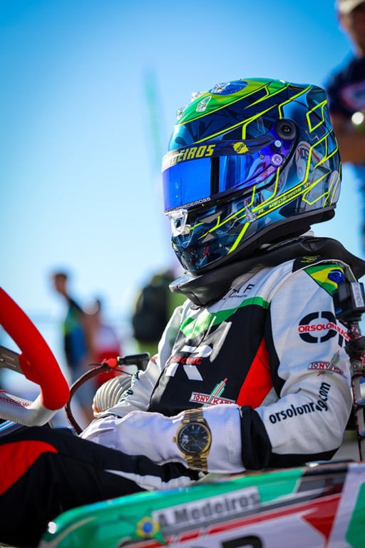 Álvaro Medeiros é um piloto talentoso, destacando-se com velocidade e estratégia no Skusa Supernationals em Las Vegas - Foto: Divulgação