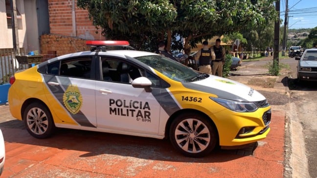 De acordo com as informações, os disparos foram efetuados por um motociclista, que realizou três tiros: dois na cabeça, sendo um na boca que saiu na nuca, e um no tórax - Foto: Luiz Felipe Max/SOT