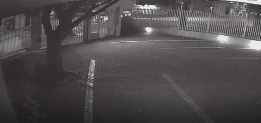 Confira o acidente em Cascavel entre um Duster e um HB20 que deixou uma mulher ferida na Rua Rio Grande do Sul - Foto: Reprodução 