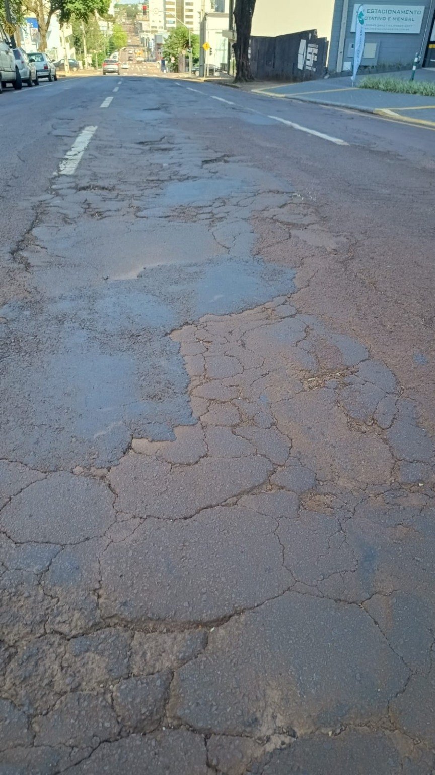 Descubra o que o projeto de asfalto em Cascavel promete para 2025. 100 quadras serão revitalizadas com grande investimento - Foto: Secom