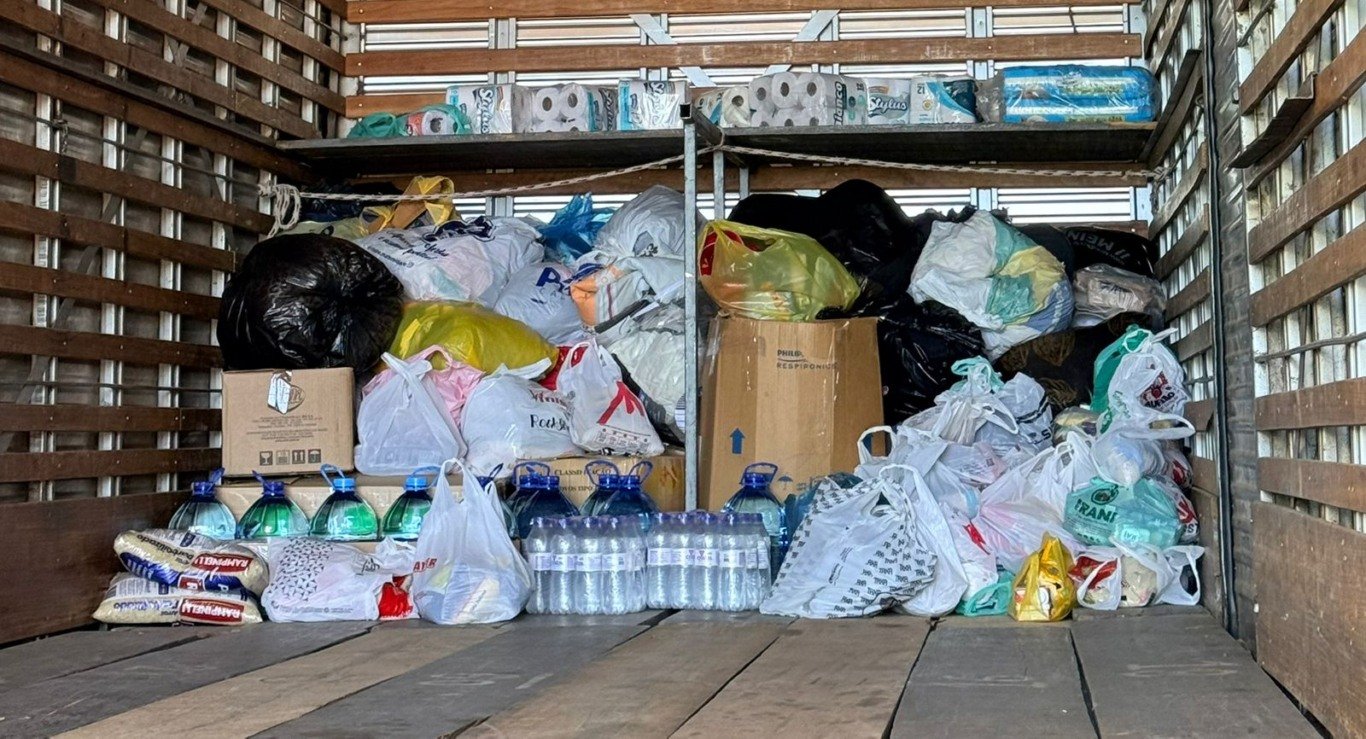 Sociedade Rural arrecada quase 5 toneladas de donativos a Rio Bonito Sociedade Rural arrecada quase 5 toneladas de donativos a Rio Bonito