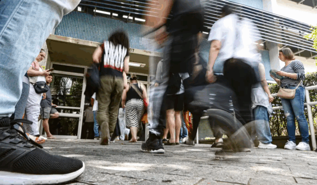 Enem 2025: 4,8 milhões participam do 1° dia de provas neste domingo