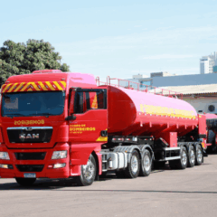 Saiba como a brigada de incêndio e o Corpo de Bombeiros controlaram o incêndio em colégio na manhã de hoje - Foto: Reprodução 