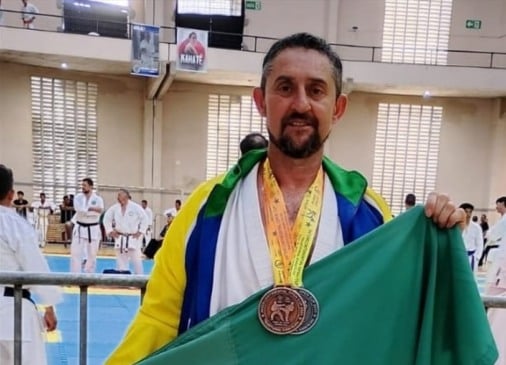 Atleta cascavelense conquista pódio em duas provas na Copa Pan-Americana de Karatê Tradicional