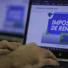 Descubra como aproximadamente 249 mil contribuintes no Brasil regularizaram suas pendências e receberão restituições - Foto: Joédson Alves/Agência Brasil