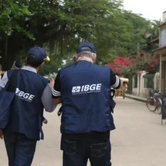 Inscreva-se para as vagas temporárias no IBGE. São 9.590 oportunidades com salários a partir de R$ 2.676,24 - Foto: Tânia Rêgo/Agência Brasil